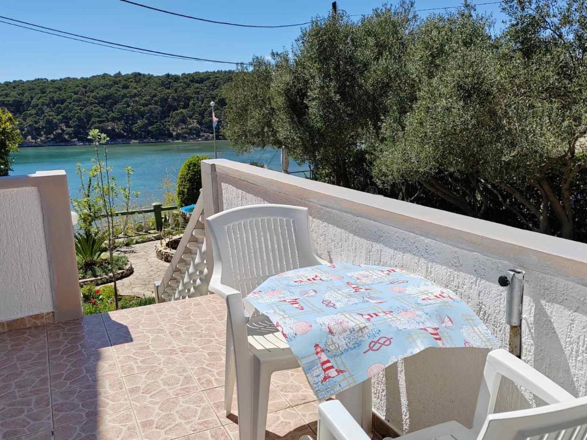 Cosy Room Arba With Private Bathroom And Sea View Kampor Екстериор снимка