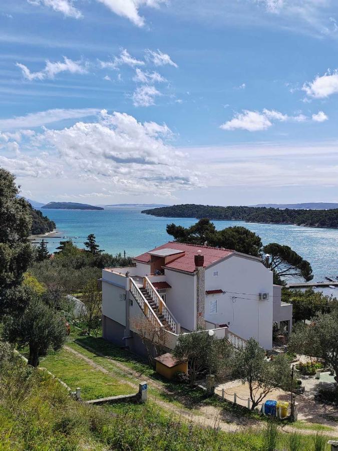 Cosy Room Arba With Private Bathroom And Sea View Kampor Екстериор снимка